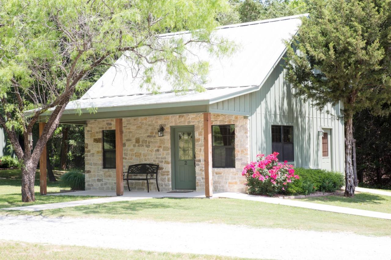 Nrs Event Center & Guest Ranch Otel Decatur Dış mekan fotoğraf
