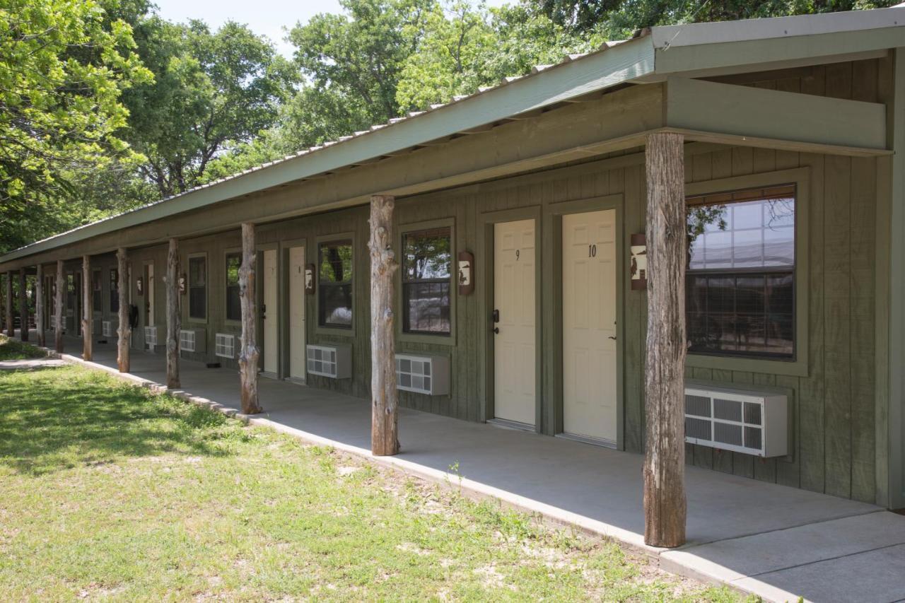 Nrs Event Center & Guest Ranch Otel Decatur Dış mekan fotoğraf