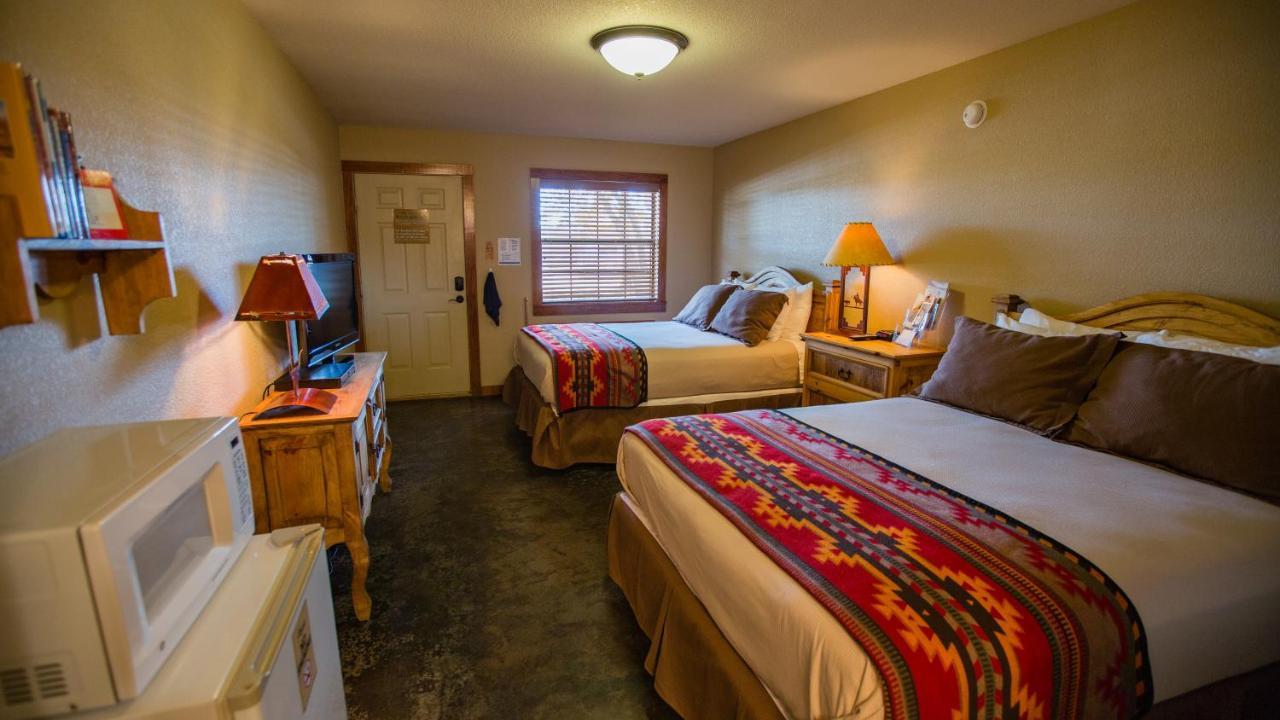 Nrs Event Center & Guest Ranch Otel Decatur Dış mekan fotoğraf